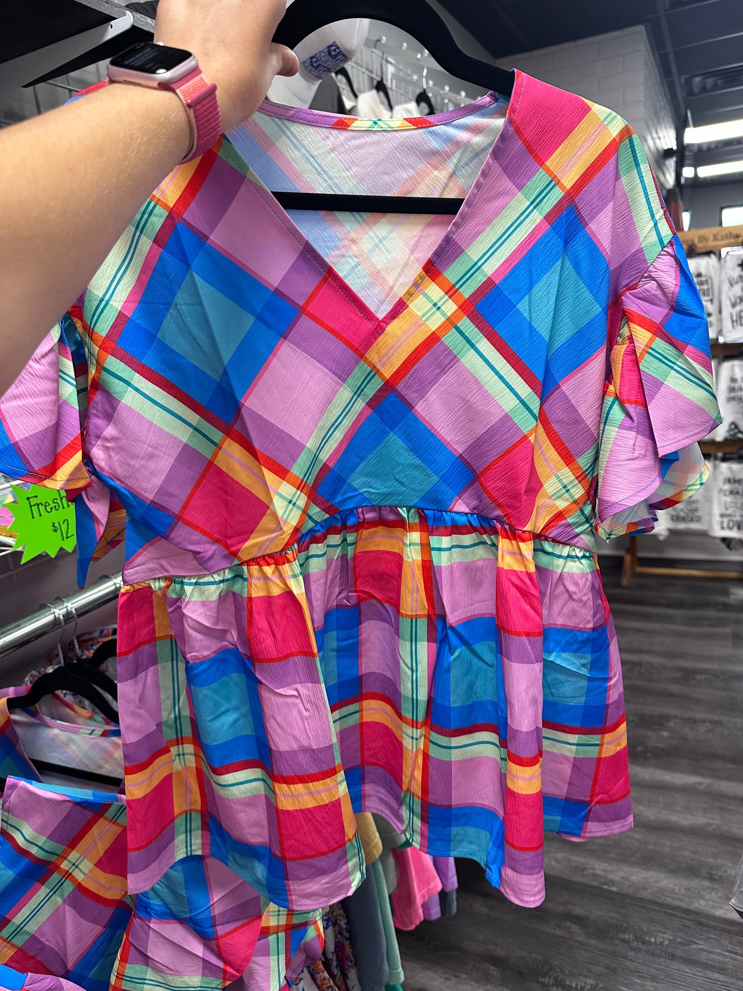 Women’s plaid top