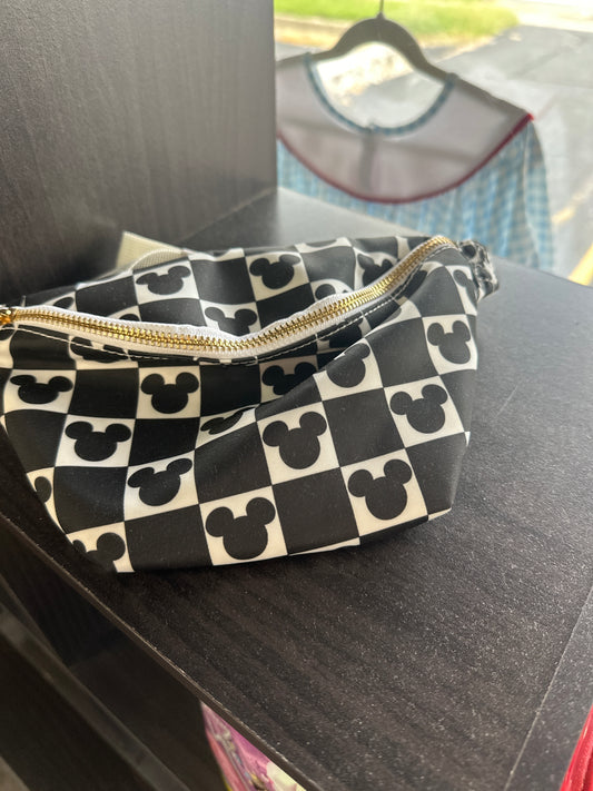 Black & white mouse fanny pack